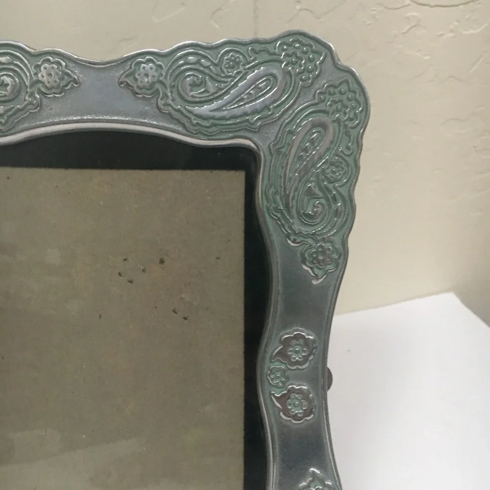 Vintage 1960’s Silver Green Paisley Picture Frames Set of 2 4x6